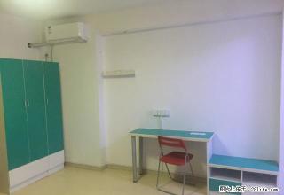 (单间出租)鄞州万达附近长丰芝兰新朝南主卧带独卫35平方精装1480出租 - 宁波28生活网 nb.28life.com