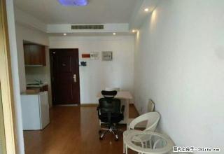 (单间出租)紧靠东部新城 会展中心附近翡翠湾 复式楼层 使用面积大 - 宁波28生活网 nb.28life.com