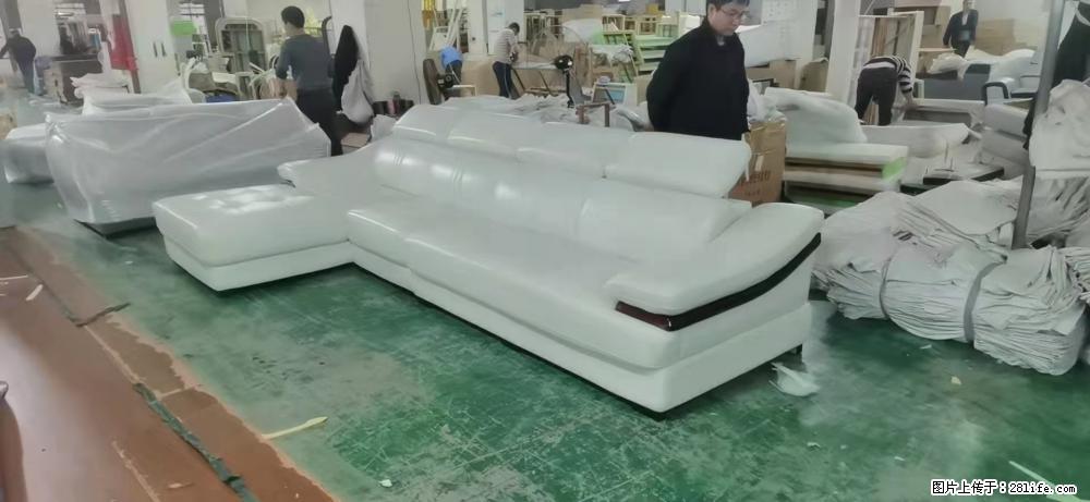 【大厂仿真皮沙发】实木框架,高回弹海绵45密度。全新包装,质量非常好,3.6米右贵妃 - 各类家具 - 居家生活 - 宁波分类信息 - 宁波28生活网 nb.28life.com