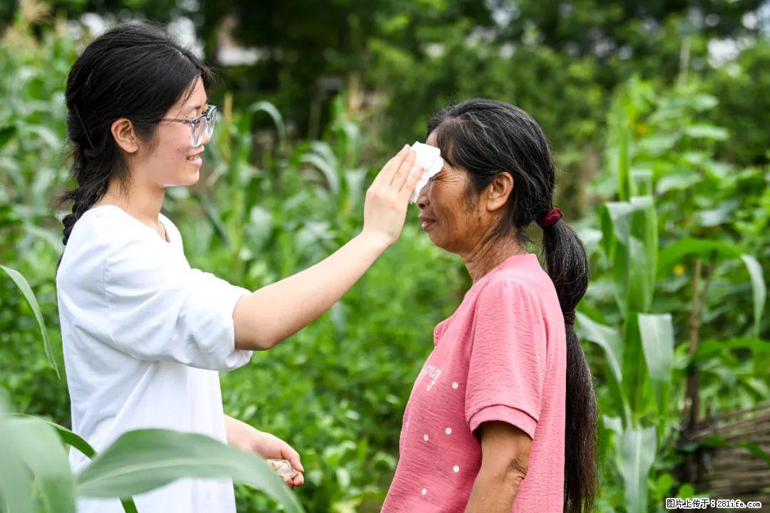 全网追的“扁担女孩”,找了一份暑假工,时薪12元 - 宁波生活资讯 - 宁波28生活网 nb.28life.com
